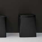 Axa DP Miska stojąca 36x50,5 cm z deską WC wolnoopadającą Czarny mat 8401407+AF8407