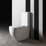 Axa WHITE JAM Miska stojąca 34x70 cm do kompaktu i zbiornik z deską WC wolnoopadającą Biały połysk 3301301+3305101+AF3301