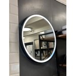 Britton Hoxton Lustro 600 mm z Led Czarny matt HOX.021MB WYPRZEDAŻ EKSPOZYCJI!!!