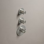 Hotbath Archie Bateria termostatyczna podtynkowa z 2 wylotami element zewnętrzny Brushed steel ARHR2.IX
