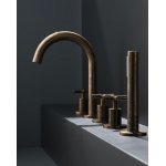   Newform Blink luxury Bateria wannowa 5-otworowa na brzeg wanny z teksturą szczotkowany brąz 70982C.31.023