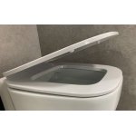 Rak Ceramika One Miska bezrantowa 52x36,5 z deską wolnoopadającą slim biały połysk ONE2SET