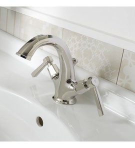 Zucchetti Delfi Bateria natryskowa termostatyczna podtynkowa 1/2" z 4 zaworami odcinającymi element zewnętrzny chrom Z46662